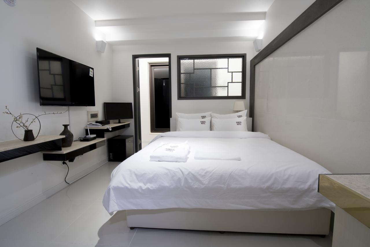 בוסאן Bandal Hotel מראה חיצוני תמונה